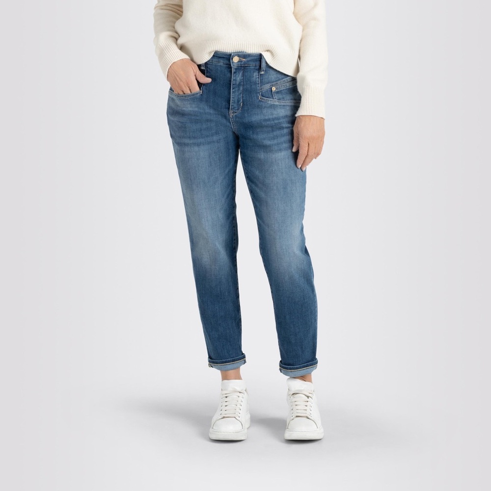 Rich Carrot Mom Jeans